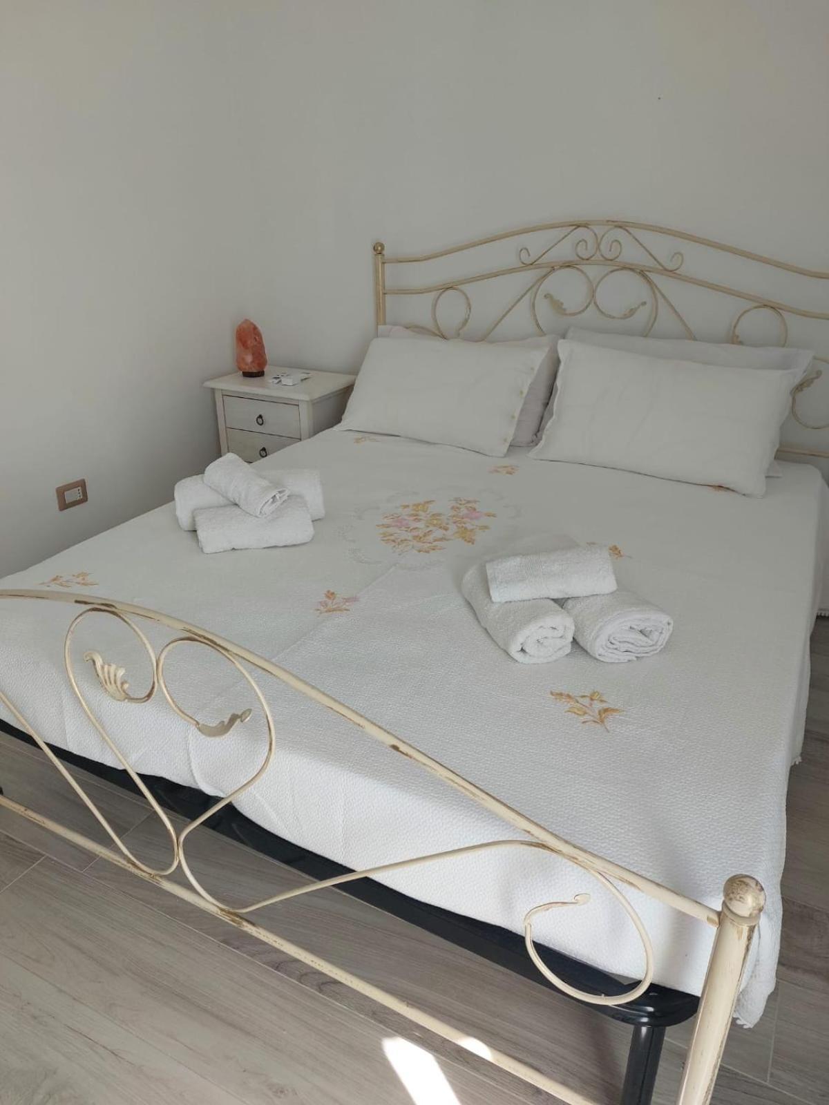 Bed and Breakfast La Terrazza Di Rosalba Monopoli Exterior foto